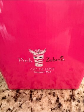 Pink Zebra Cup of Love Simmer Pot - Bright Pink Packaging